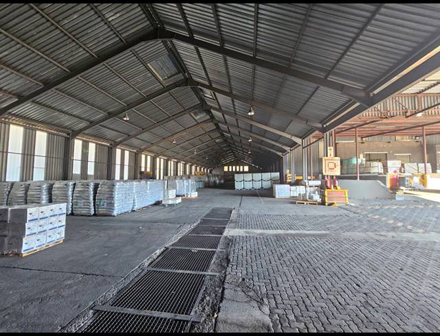 5,500M² WAREHOUSE FOR SALE IN ALBERTON NORTH